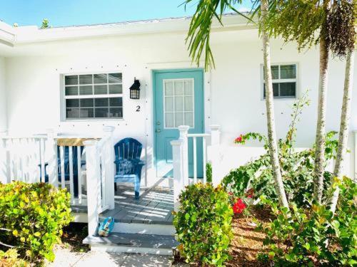 Beach Bum Bungalow Hotel Fort Pierce Exterior photo